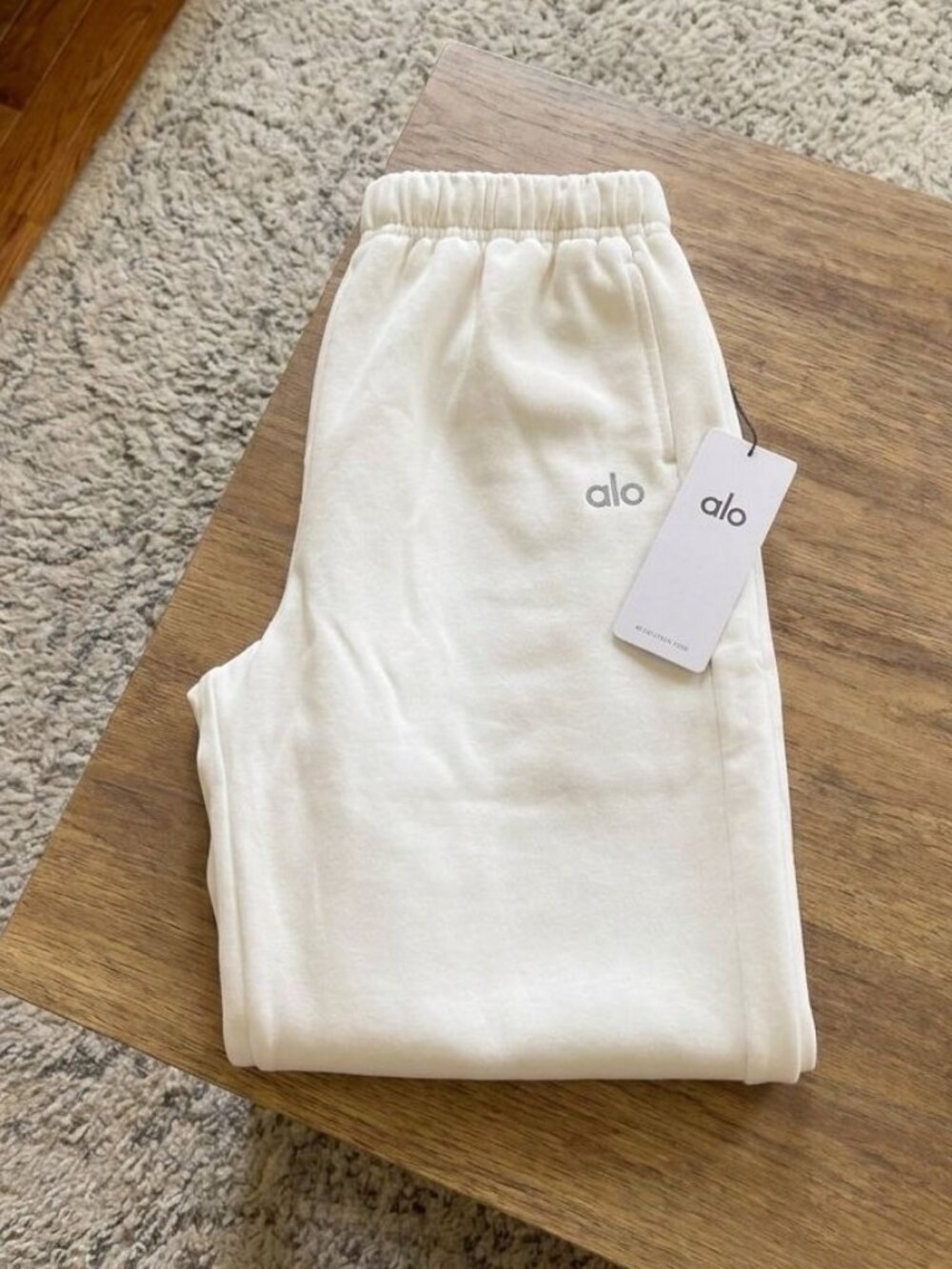 Alo Yoga Accolade Sweatpant Ivory S